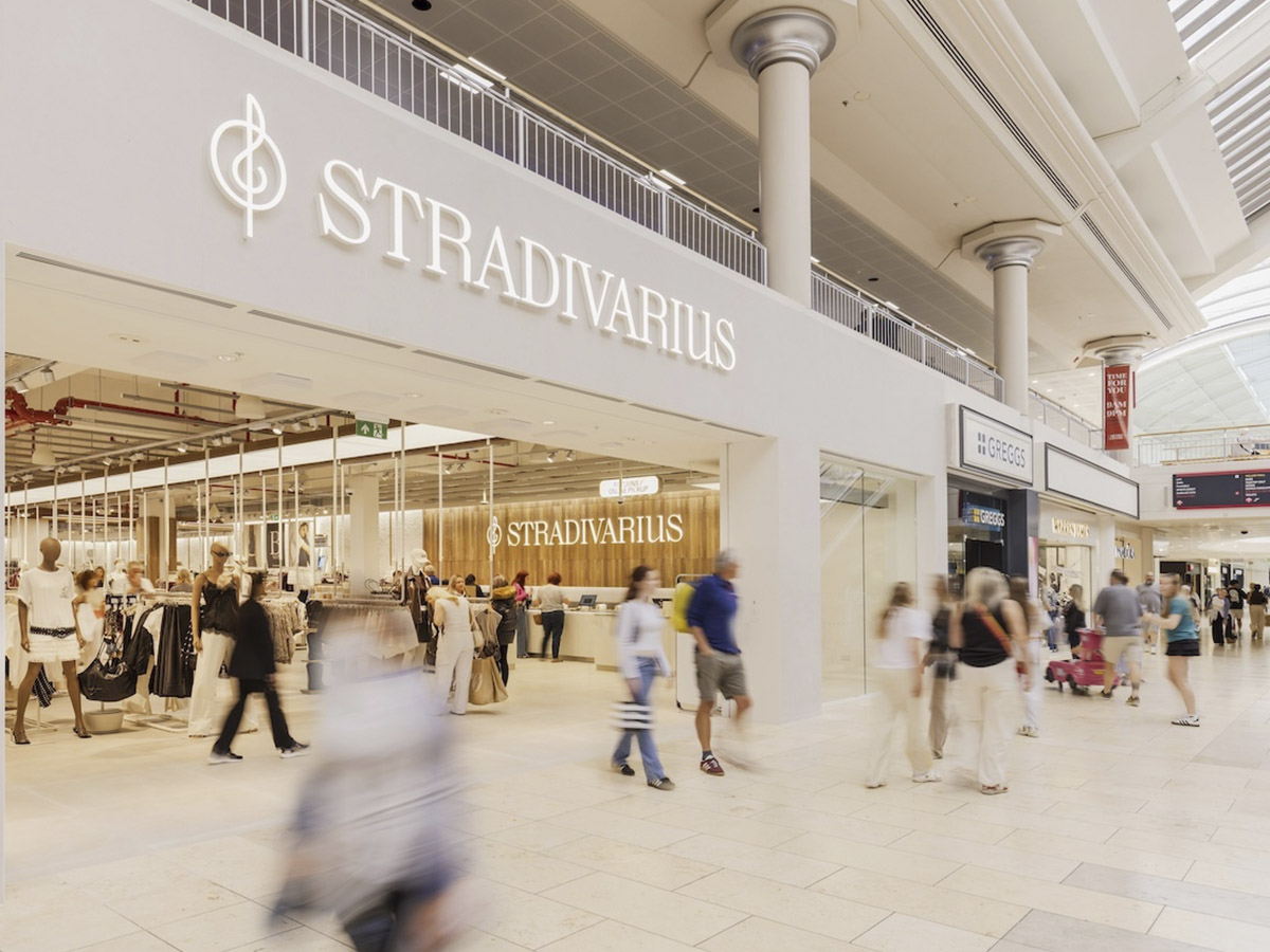Stradivarius y su aroma identificativo: cómo ha pasado a ser una de las marcas con más esencia